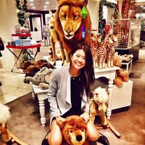 Meet your Posher, Chloédale